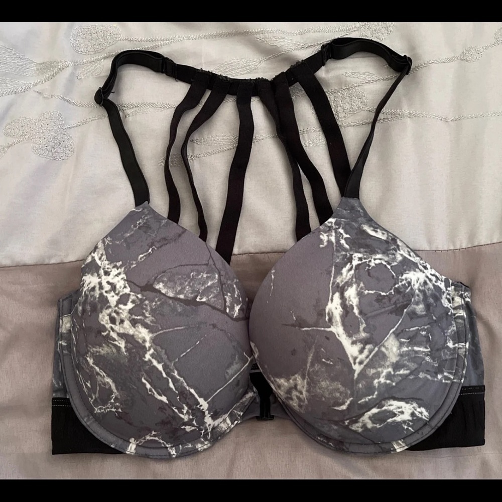 Pink push up bra